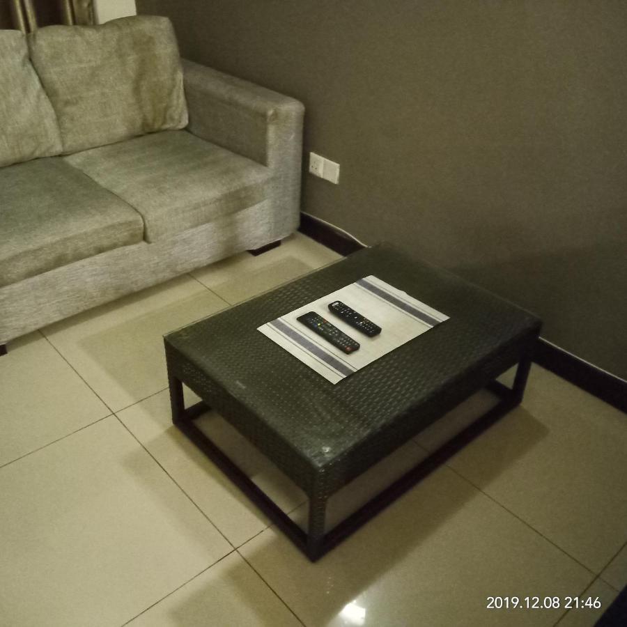 B Lagoon Muslim Apartment Malacca エクステリア 写真